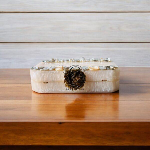 Resin Design Hand Clutch